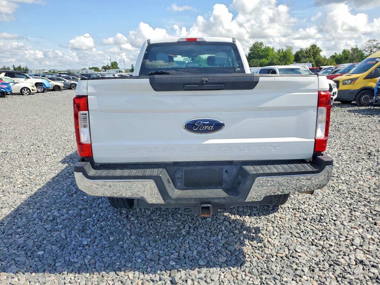 2018 Ford F250 Super Duty - Фото 6