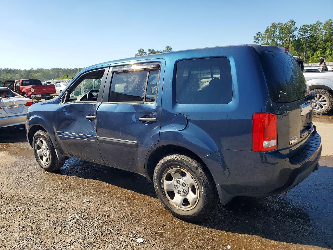 2009 Honda Pilot Lx - Image 2