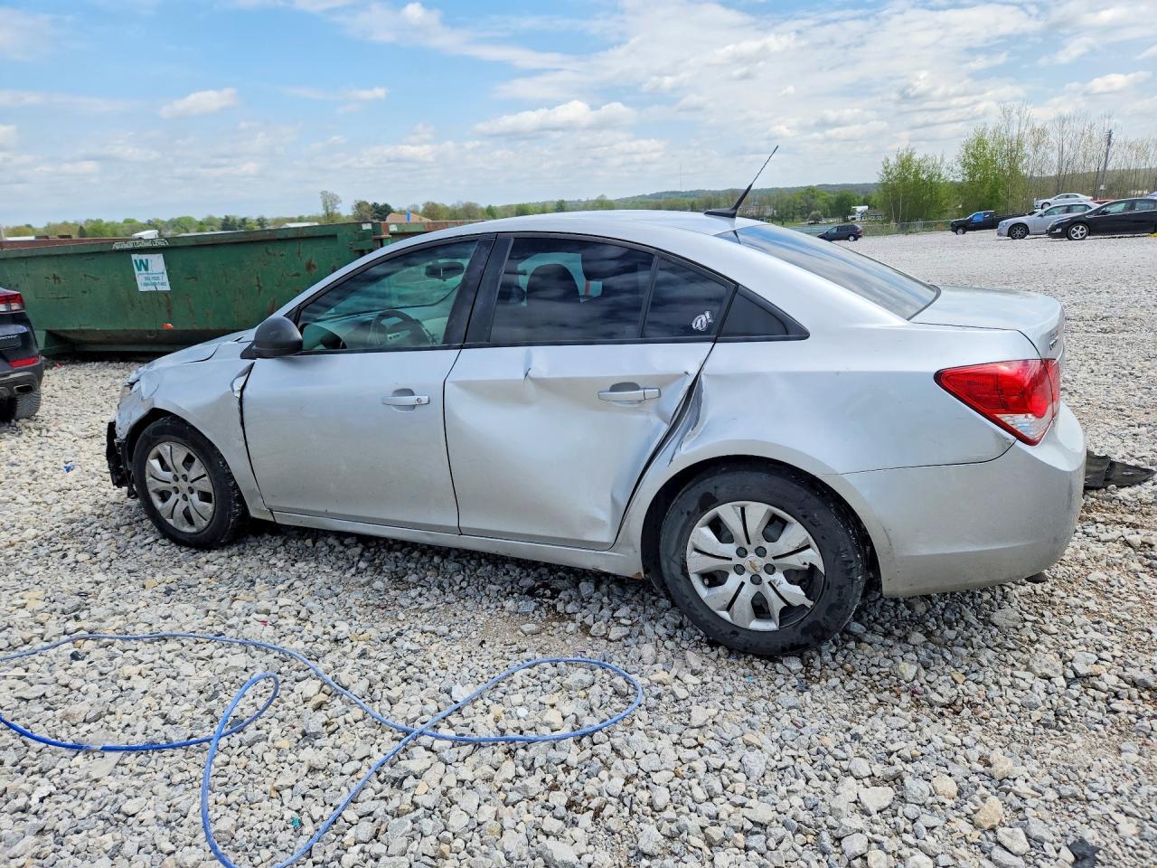 2014 Chevrolet Cruze Ls - Фото 2