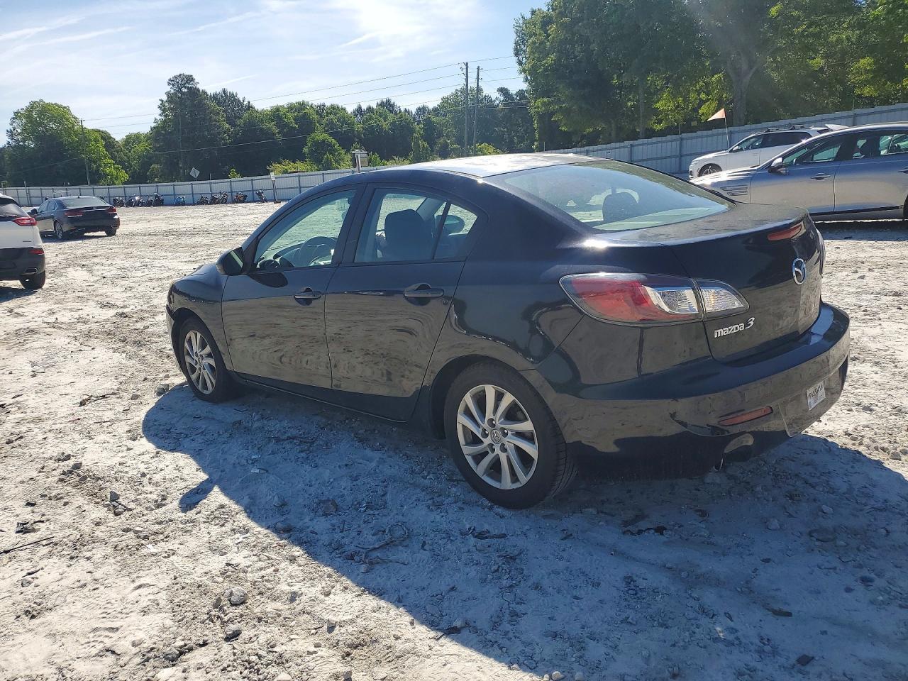 2012 Mazda 3 I - Image 2