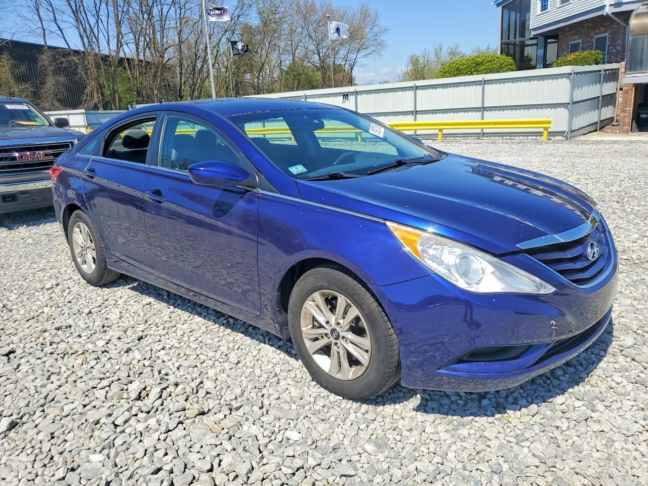 2012 Hyundai Sonata Gls - Image 4
