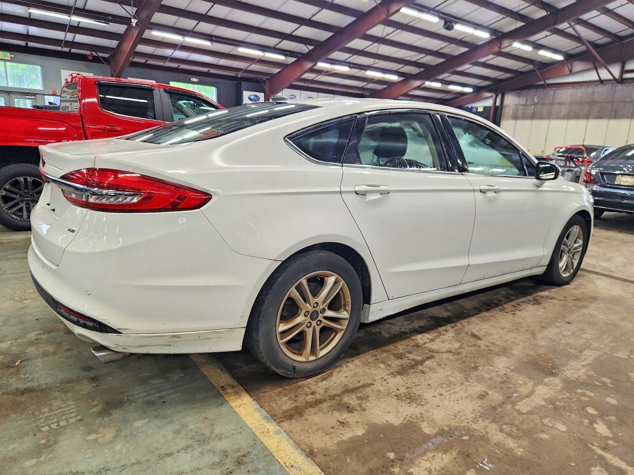 2018 Ford Fusion Se - Image 3