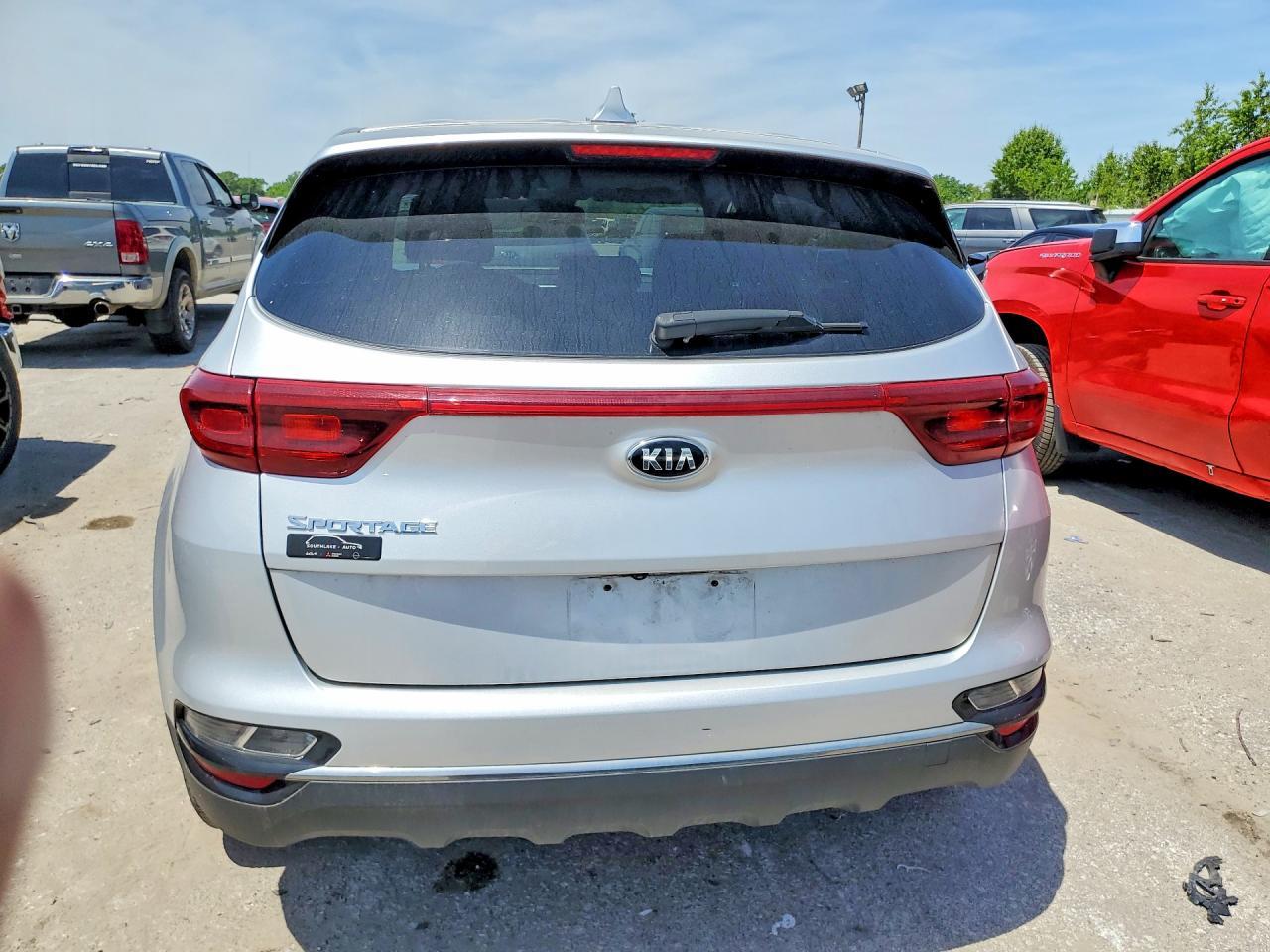 2020 Kia Sportage Lx - Image 6