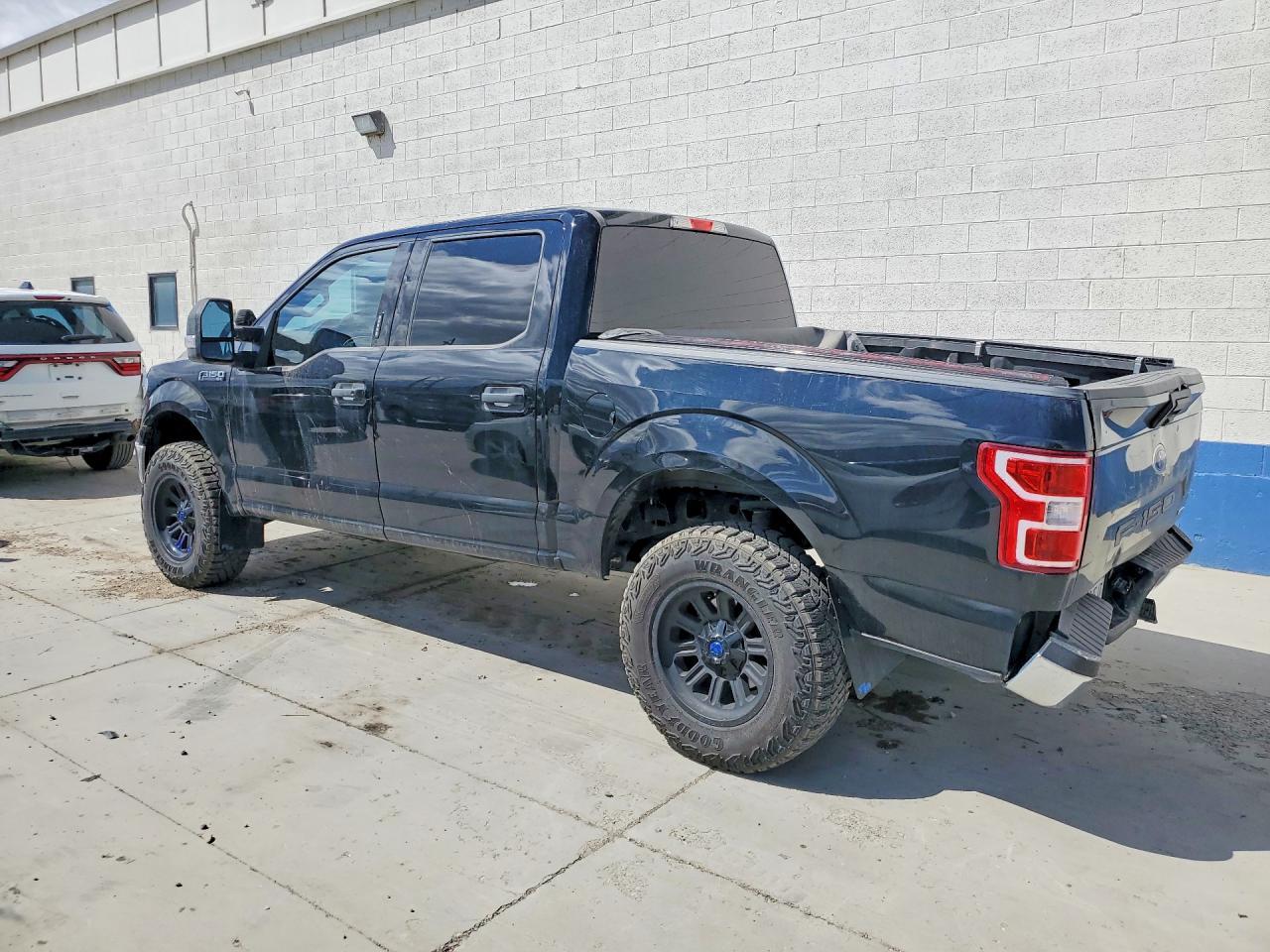 2018 Ford F150 Supercrew - Фото 2