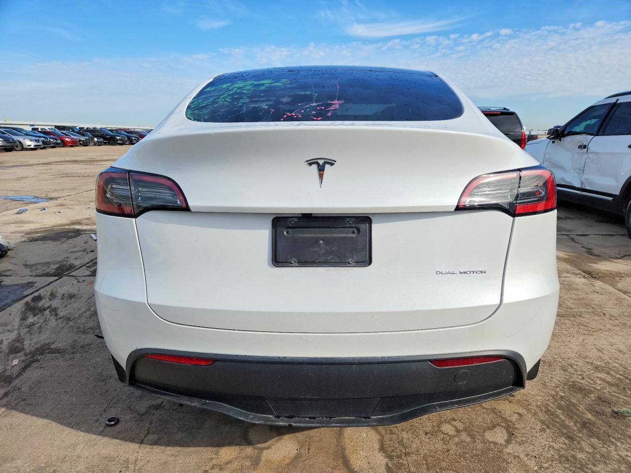 2023 Tesla Model Y - Фото 6