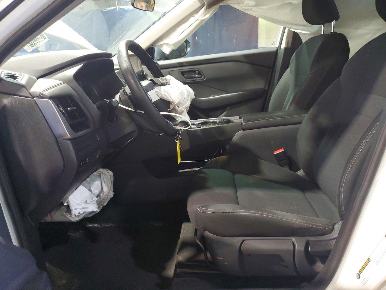 2025 Nissan Rogue S - Фото 7