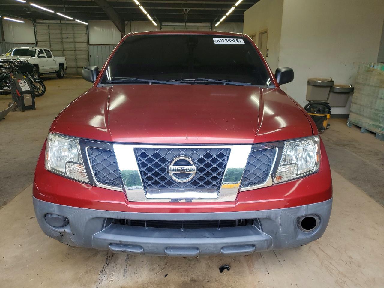 2014 Nissan Frontier S - Image 5