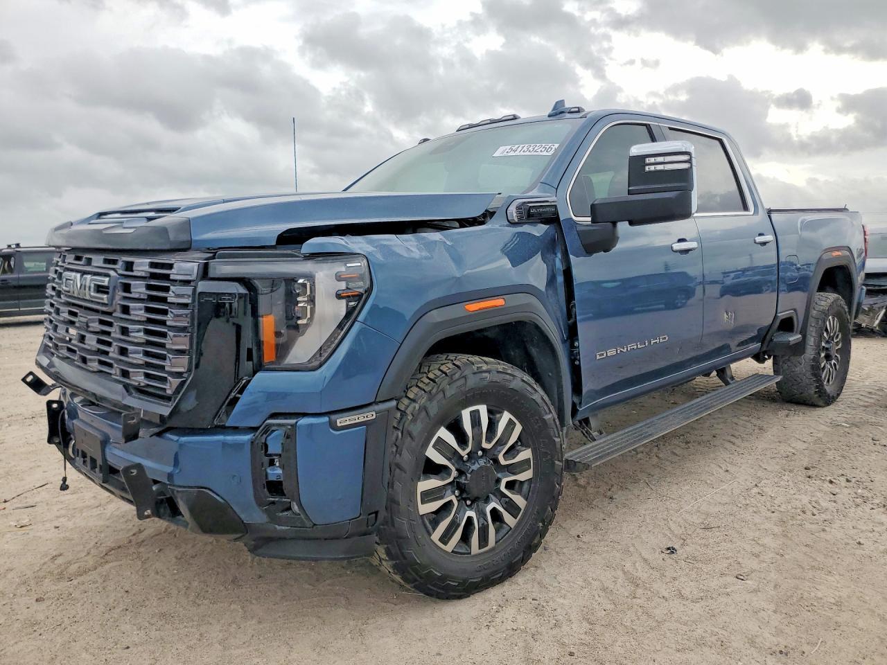 2025 GMC Sierra K2500 Denali Ultimate
