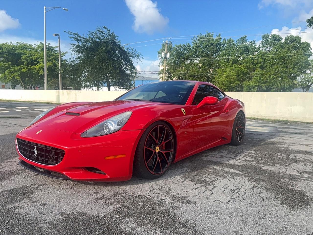 2012 Ferrari California - Image 2
