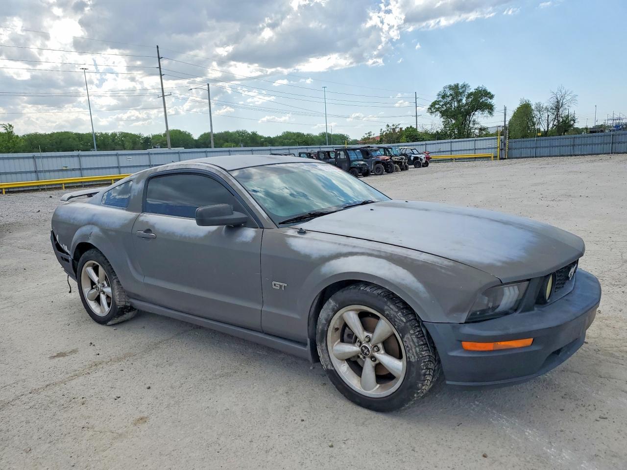 2006 Ford Mustang Gt - Фото 4