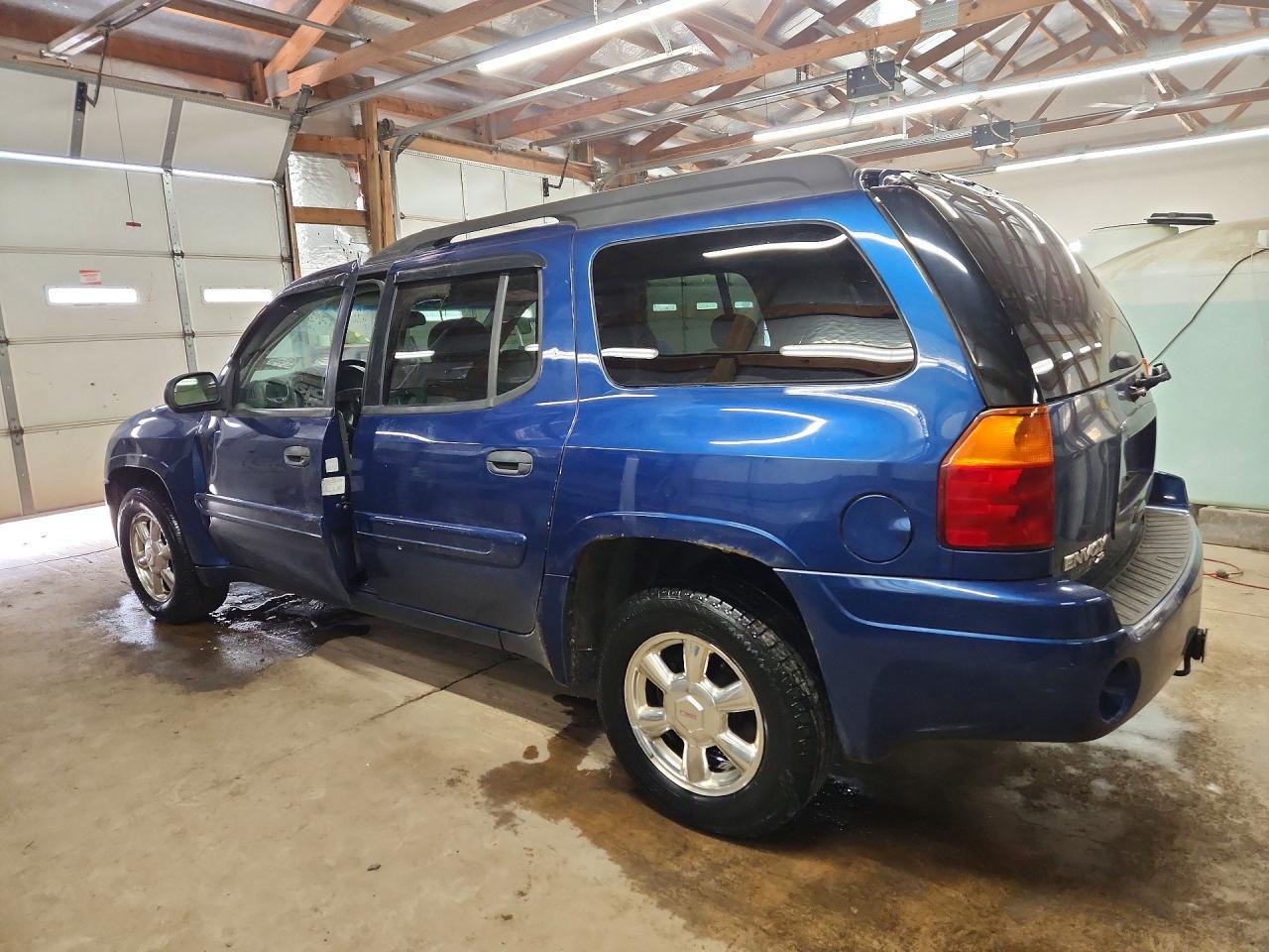 2005 GMC Envoy Xl - Фото 2