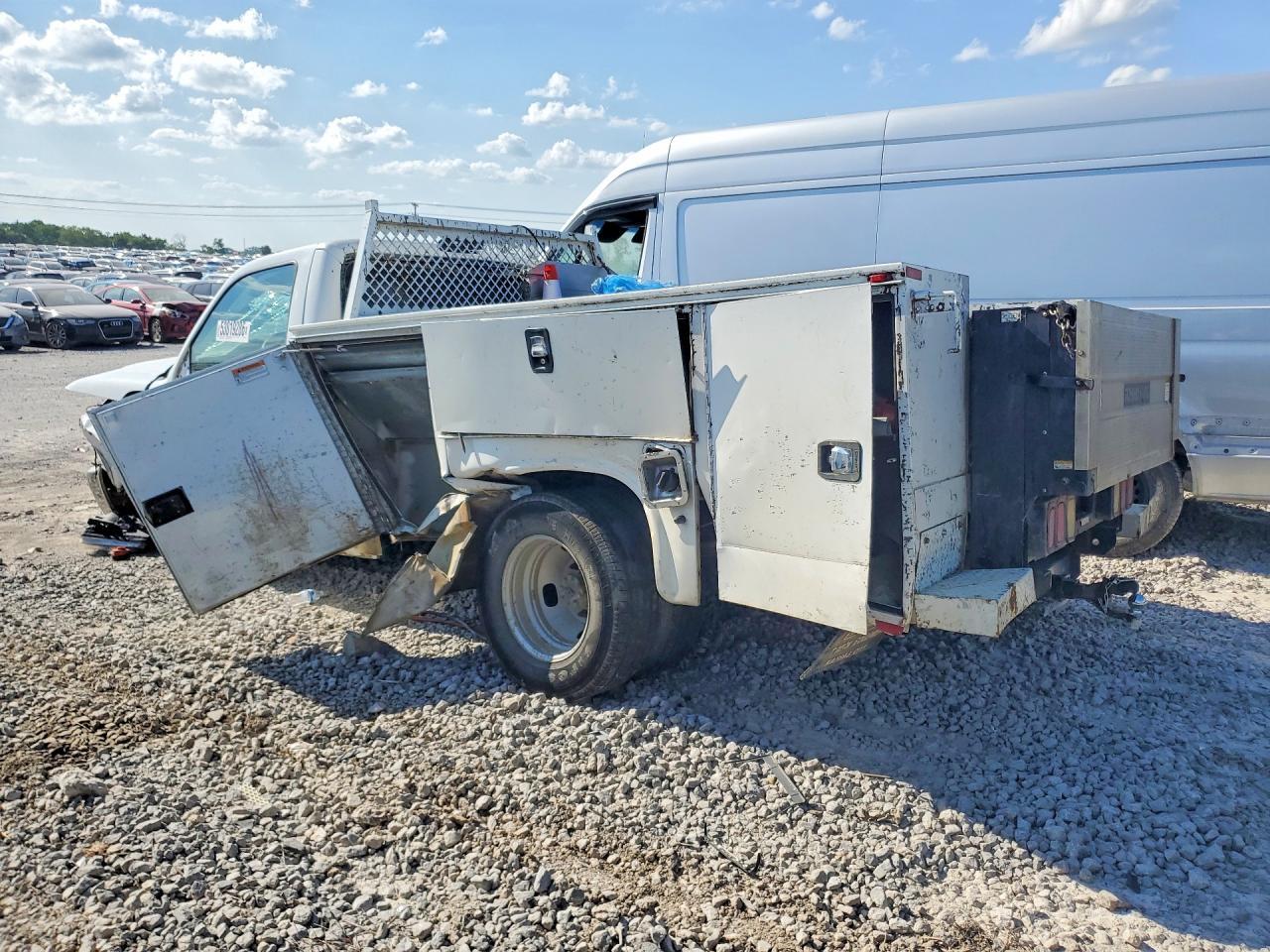 2016 Ford F350 Super Duty - Фото 2