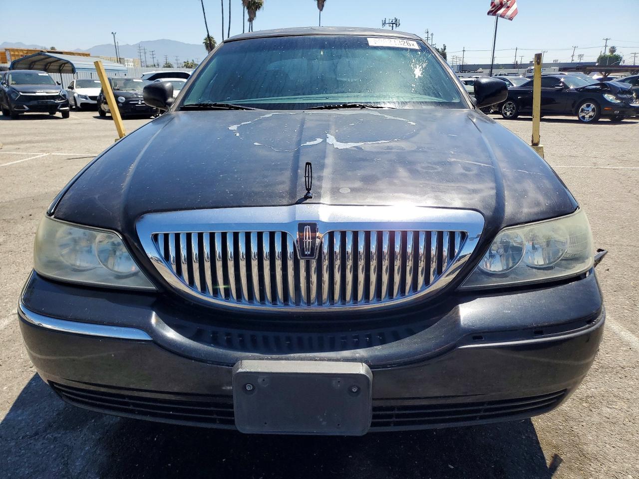 2010 Lincoln Town Car Signature Limited - Фото 5