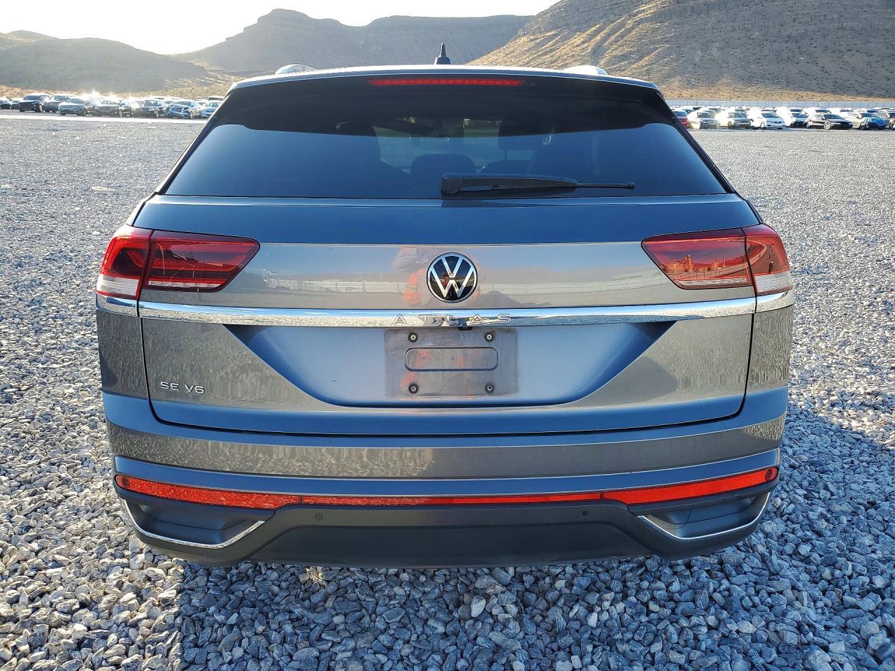 2021 Volkswagen Atlas Cross Sport Se - Image 6