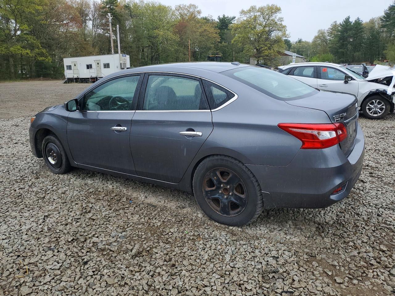 2018 Nissan Sentra Sv - Image 2