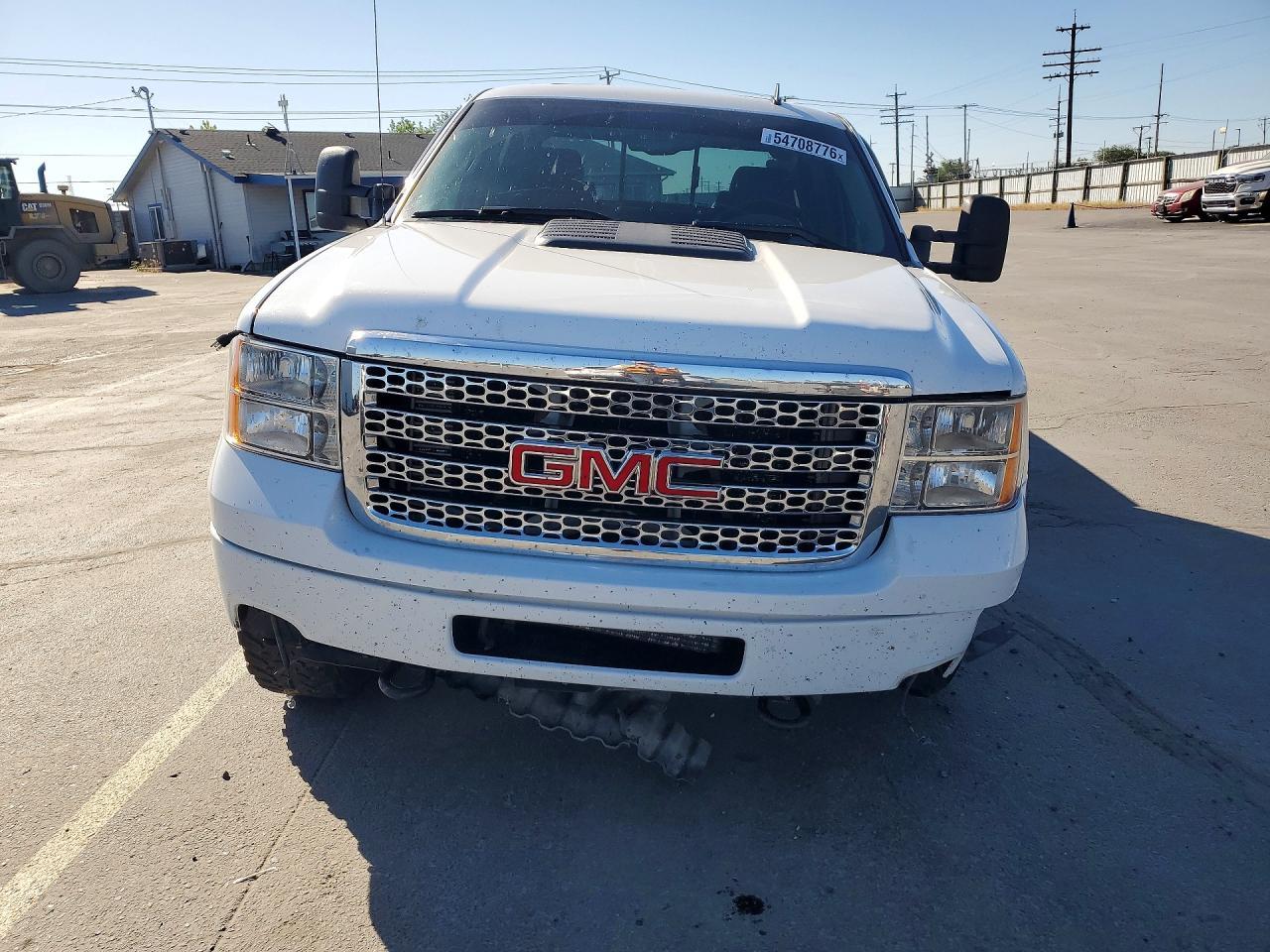 2014 GMC Sierra K2500 Denali - Image 5