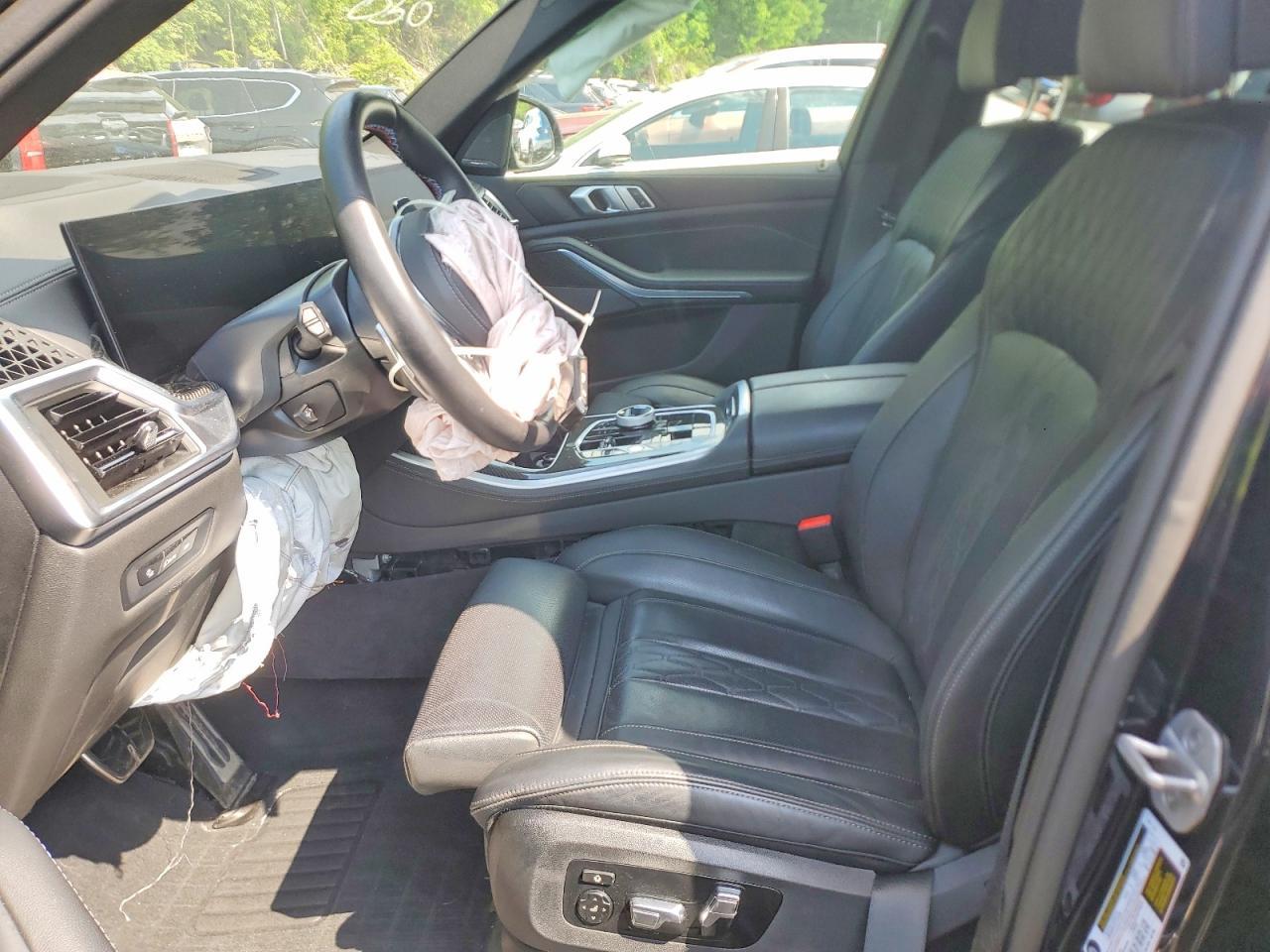2025 BMW X5 M60I - Image 7