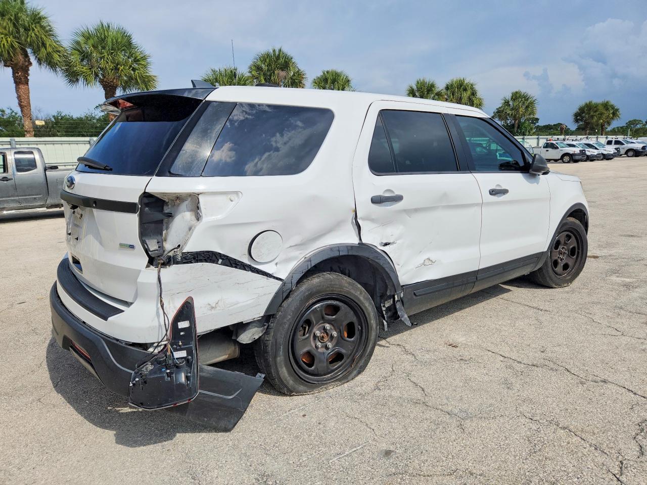 2018 Ford Explorer Police Interceptor - Фото 3