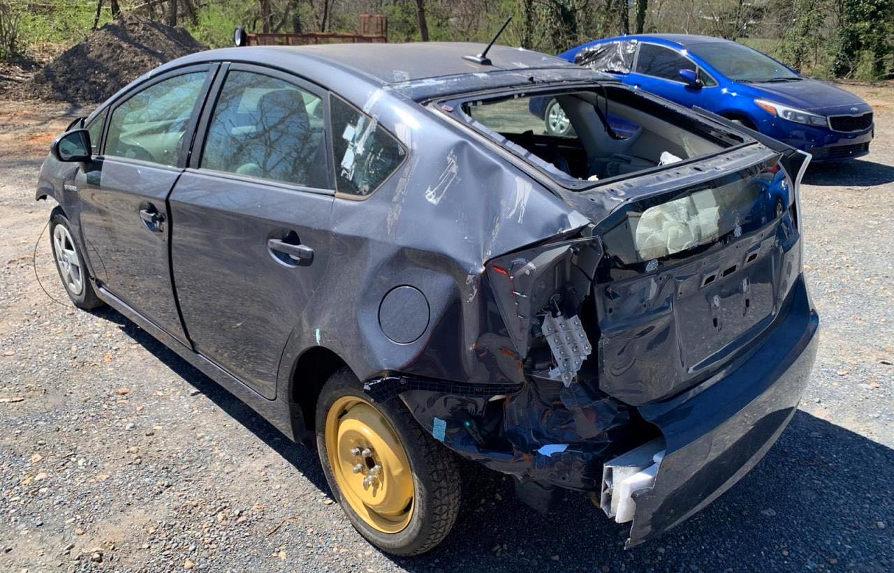 2010 Toyota Prius Iii - Фото 3