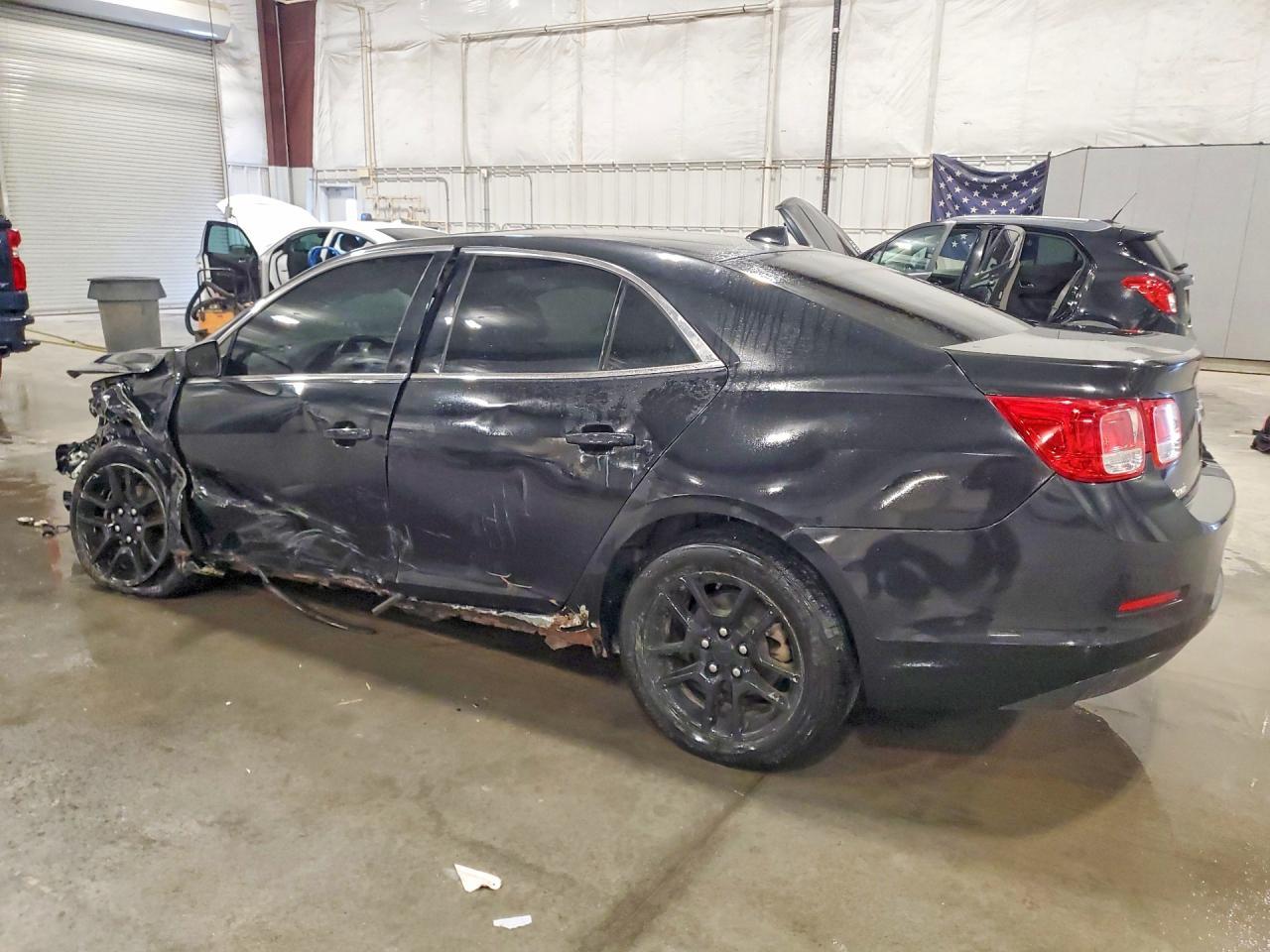 2013 Chevrolet Malibu 2Lt - Фото 2