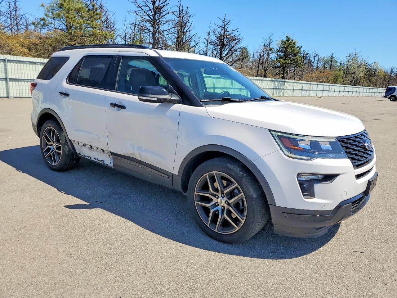 2018 Ford Explorer Sport - Фото 4