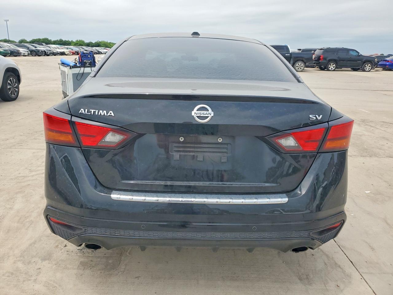 2022 Nissan Altima Sv - Фото 6