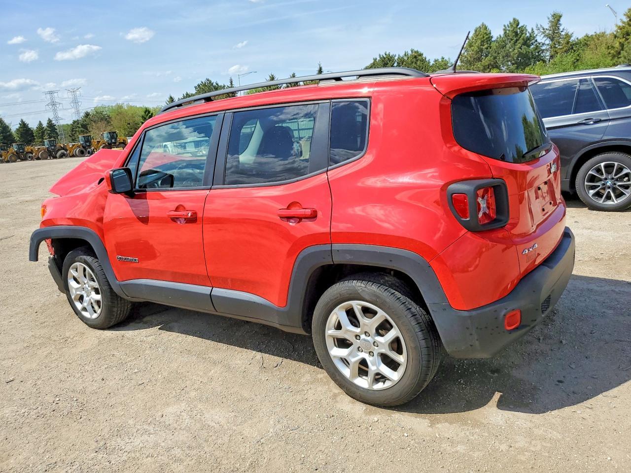 2016 Jeep Renegade Latitude - Фото 2