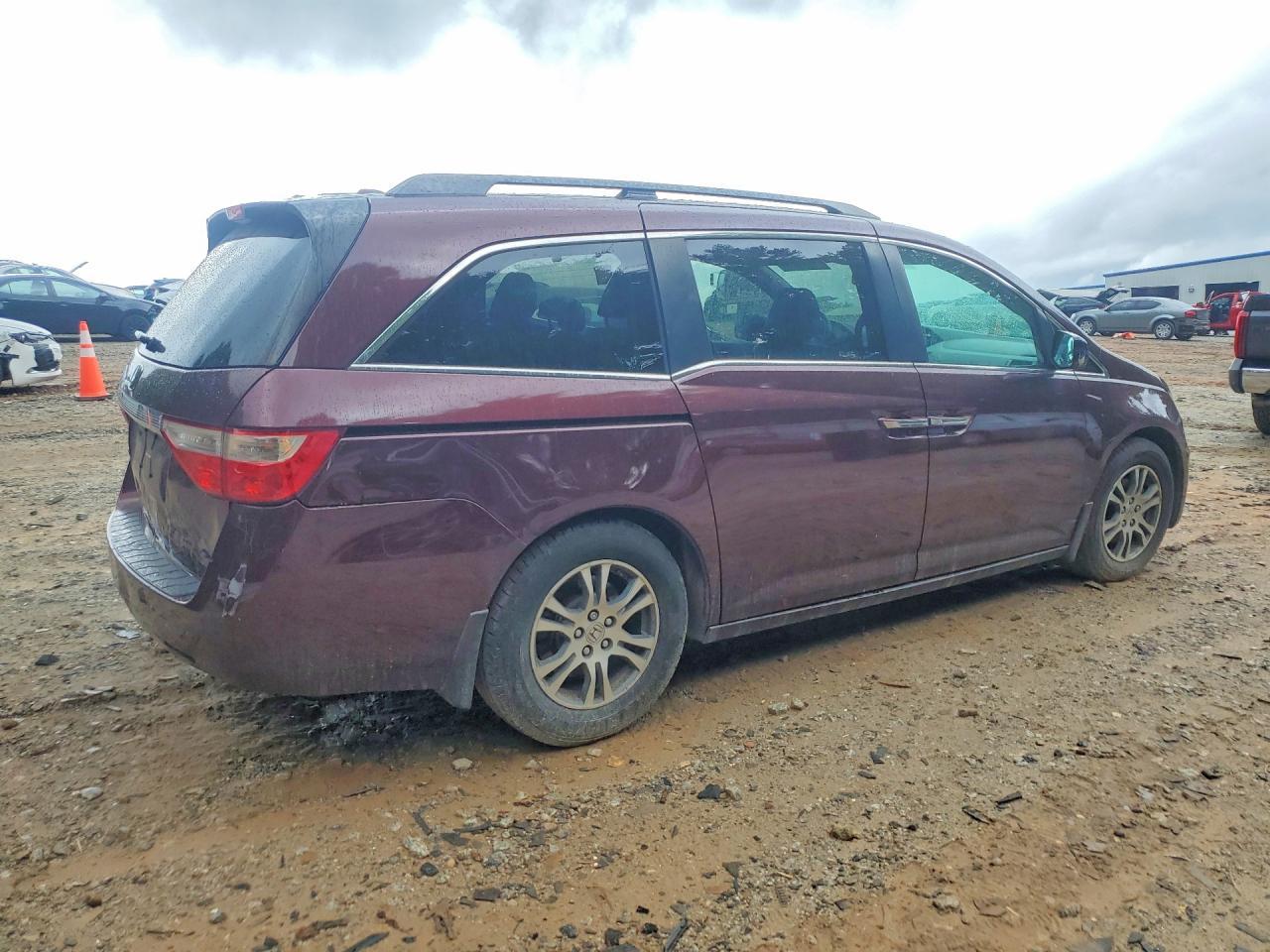 2011 Honda Odyssey Exl - Image 3