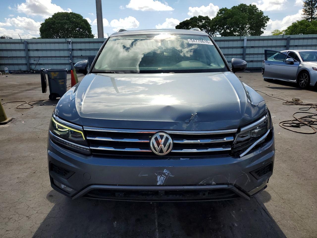 2018 Volkswagen Tiguan Sel Premium - Image 5