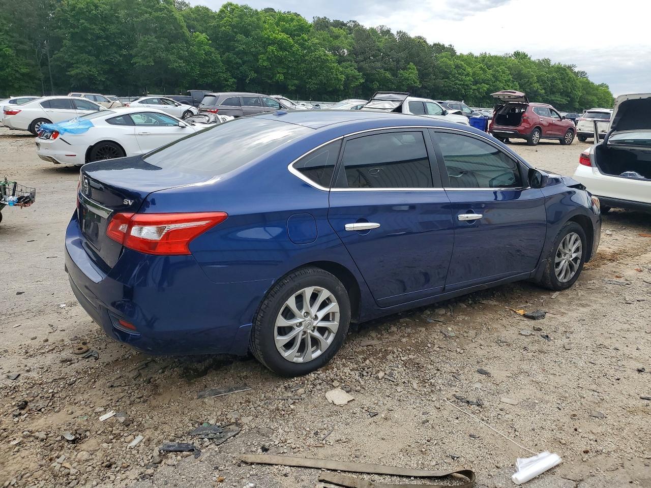2018 Nissan Sentra Sv - Фото 3