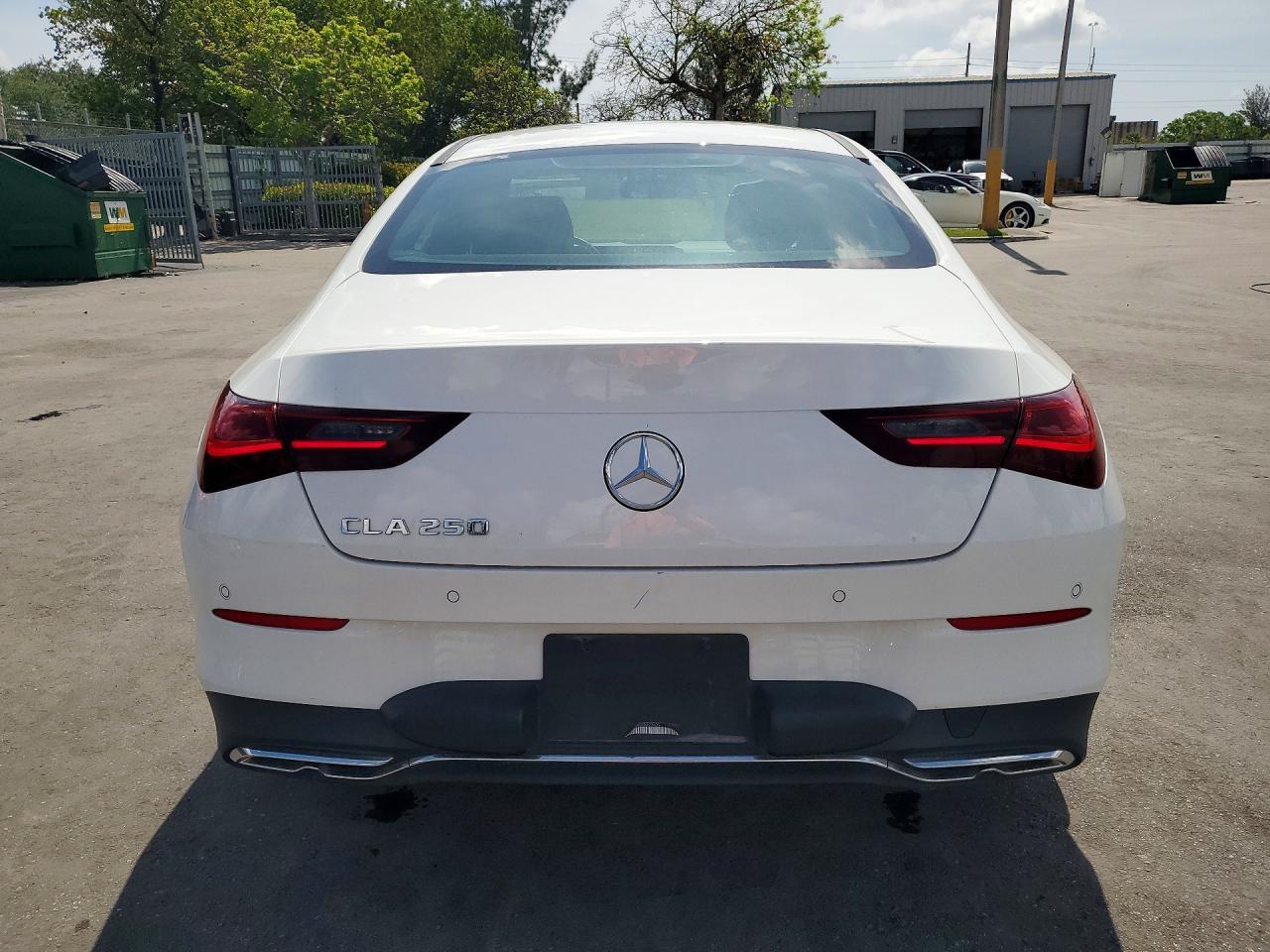 2025 Mercedes-Benz Cla 250 - Фото 6