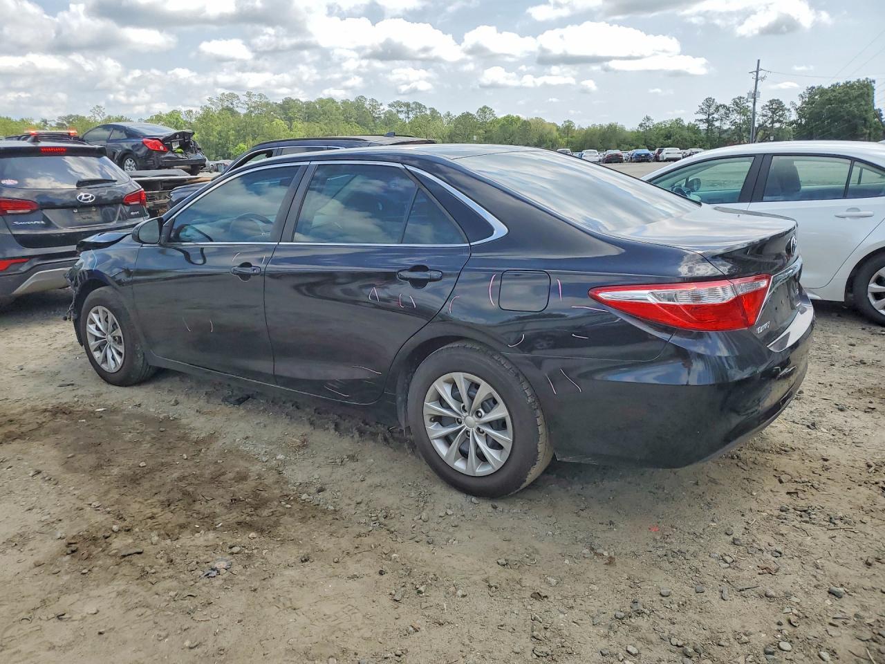 2016 Toyota Camry Le - Image 2