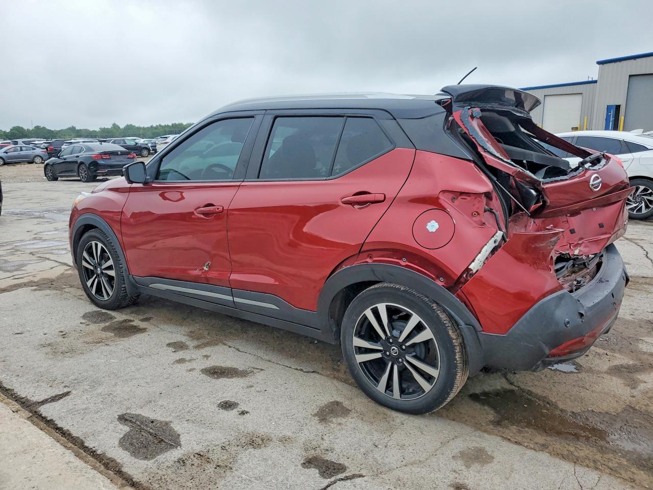 2020 Nissan Kicks Sr - Фото 2