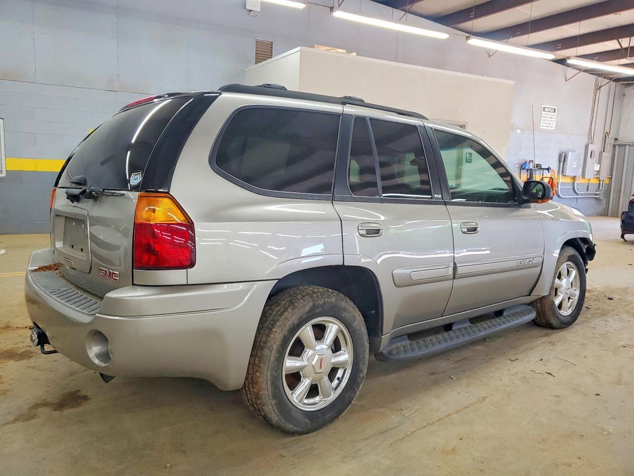 2003 GMC Envoy - Image 3