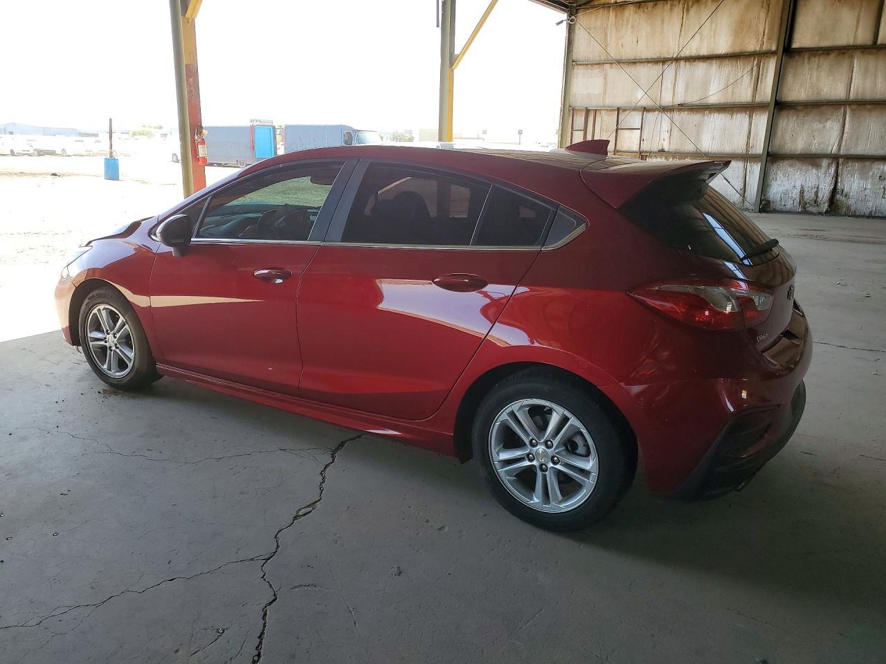 2017 Chevrolet Cruze - Фото 2