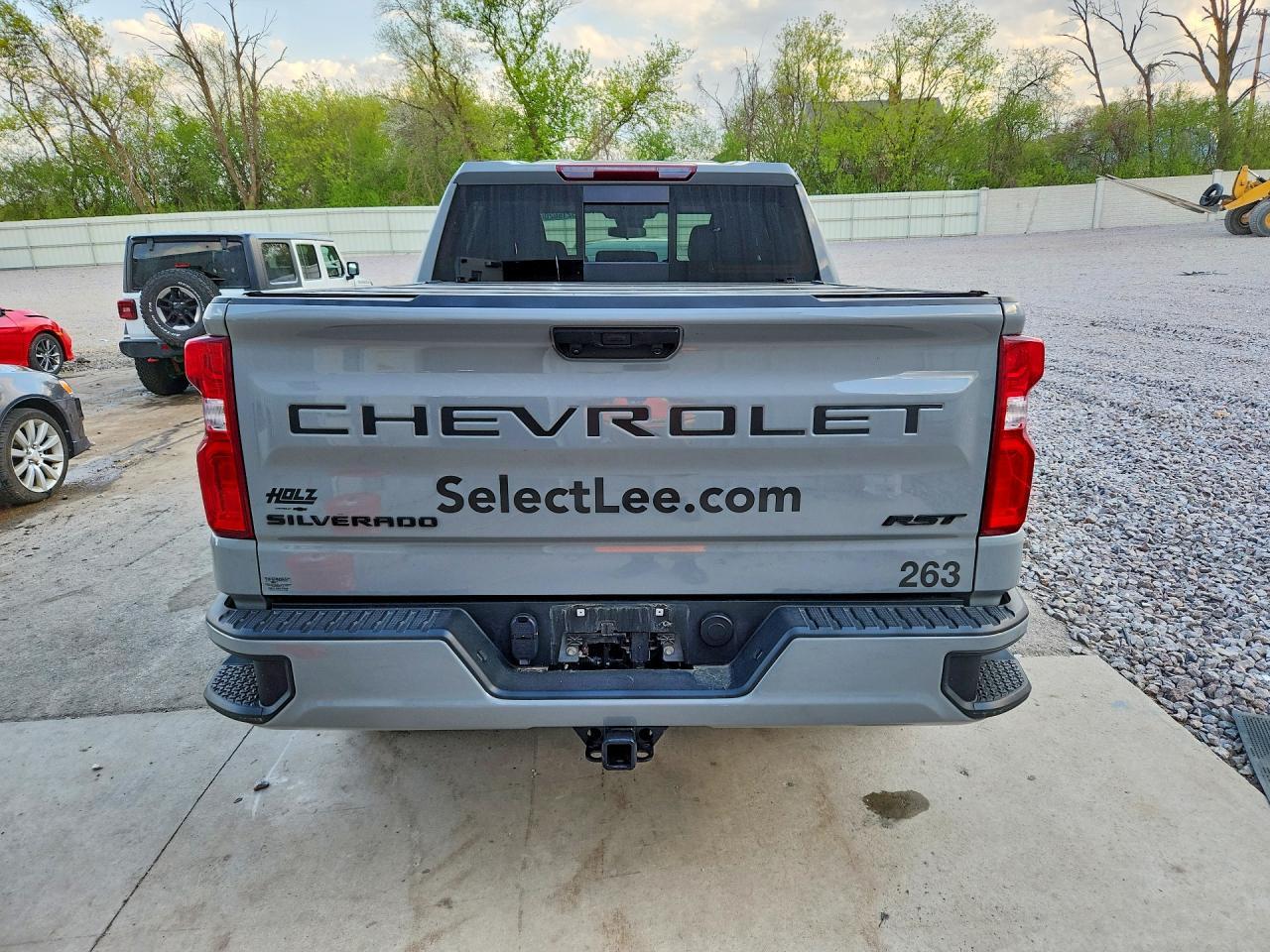 2025 Chevrolet Silverado K1500 Rst - Image 6