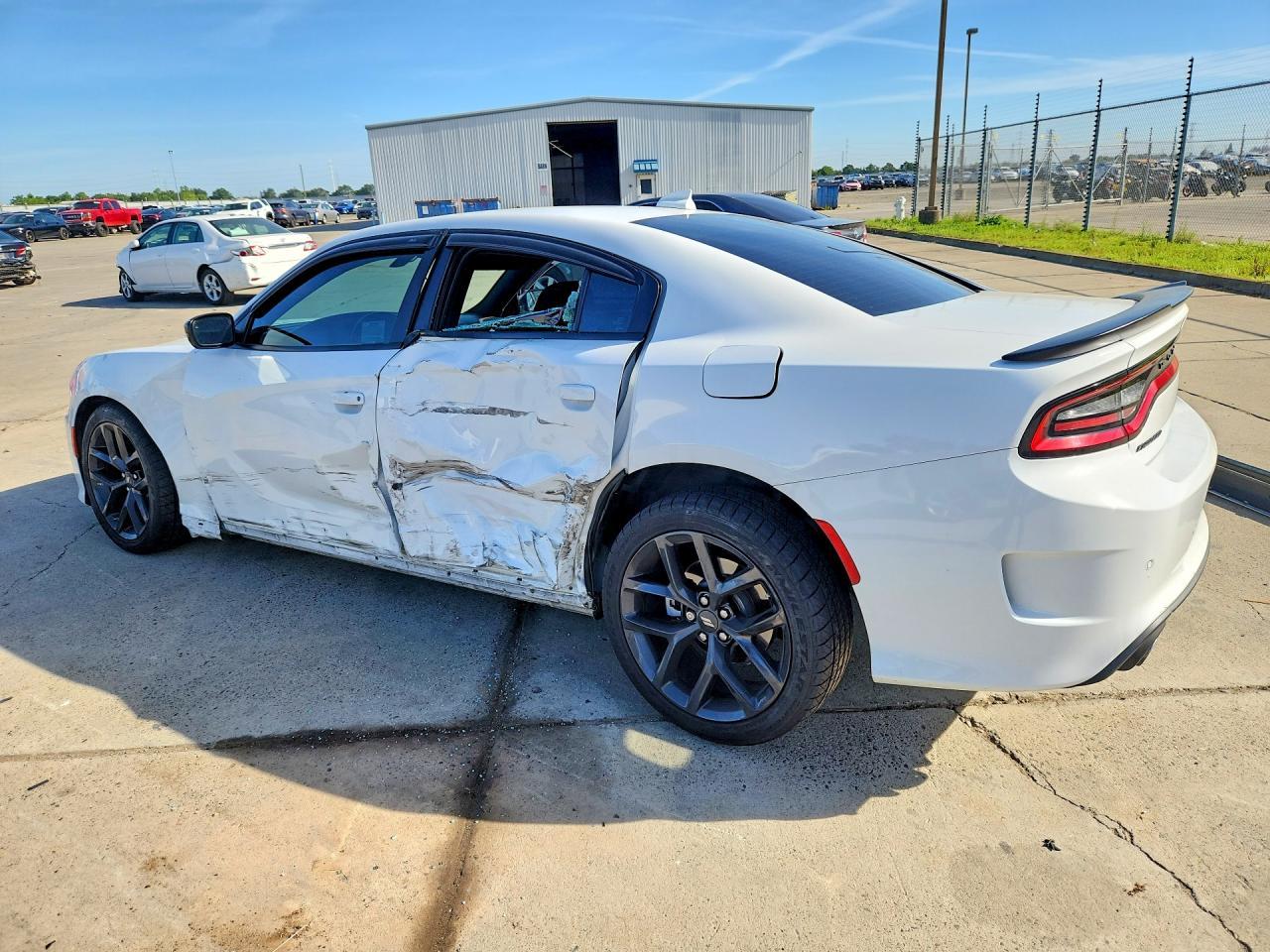 2022 Dodge Charger Gt - Image 2