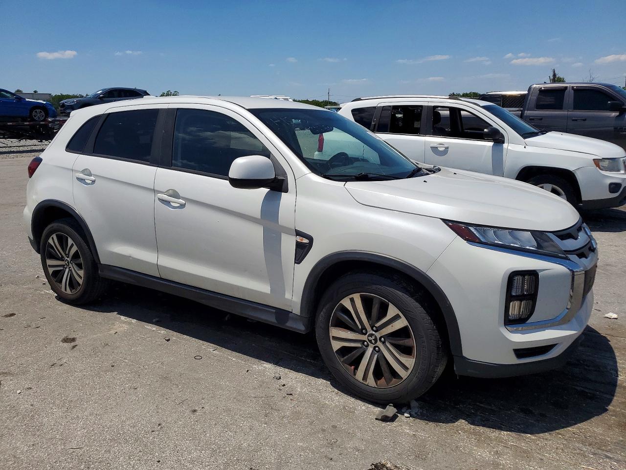 2020 Mitsubishi Outlander Sport Es - Image 4