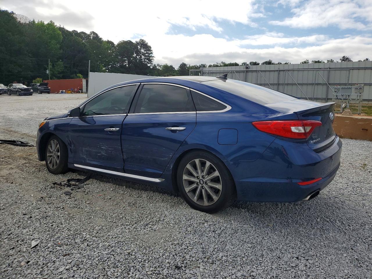 2016 Hyundai Sonata Limited - Image 2