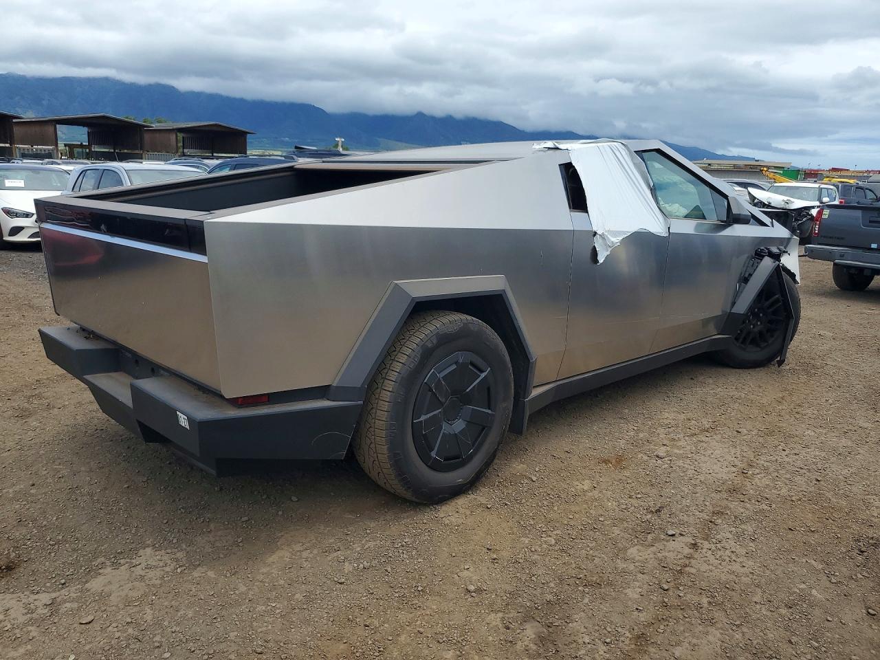 2024 Tesla Cybertruck - Image 3