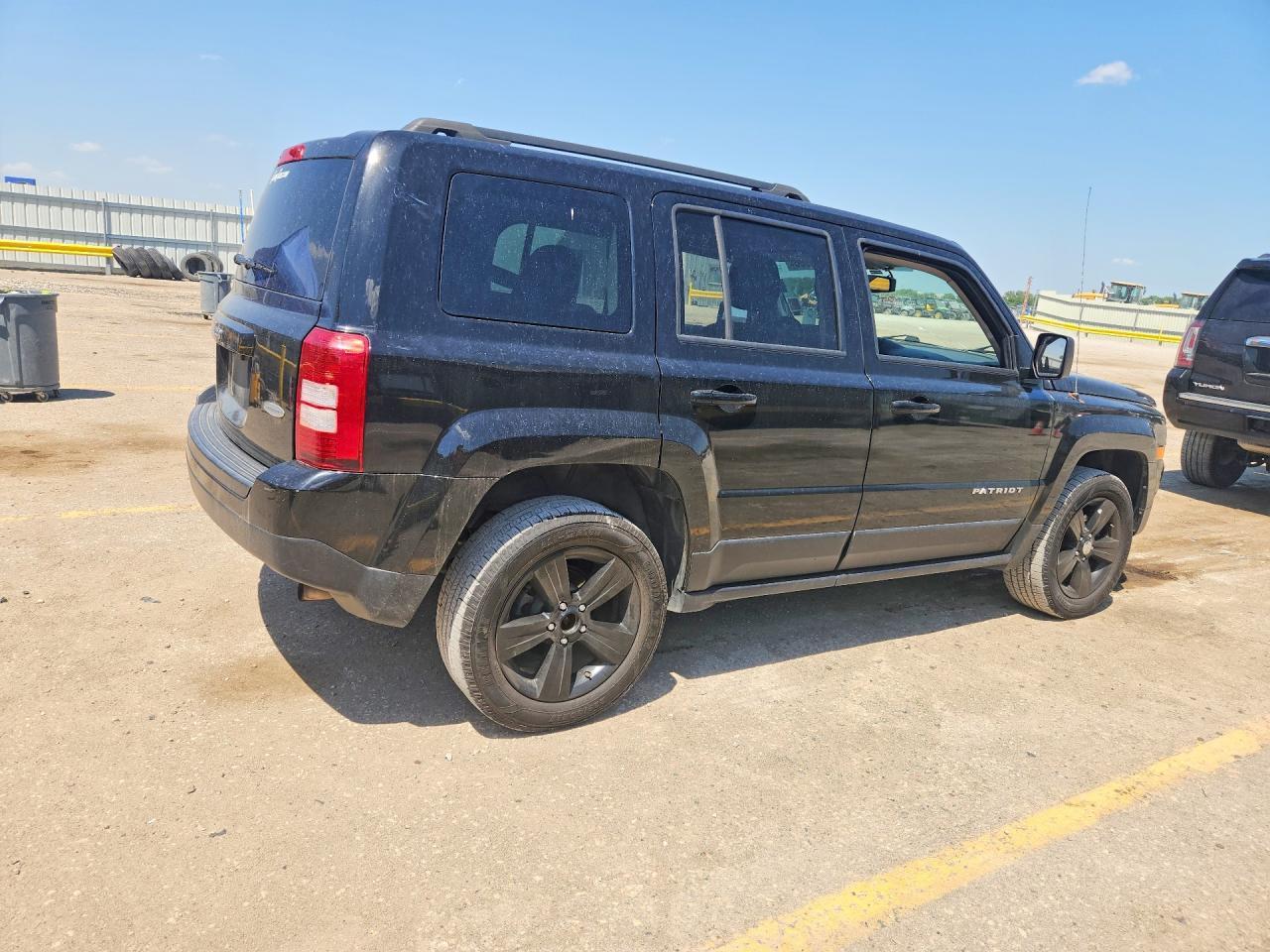 2017 Jeep Patriot Latitude - Image 3