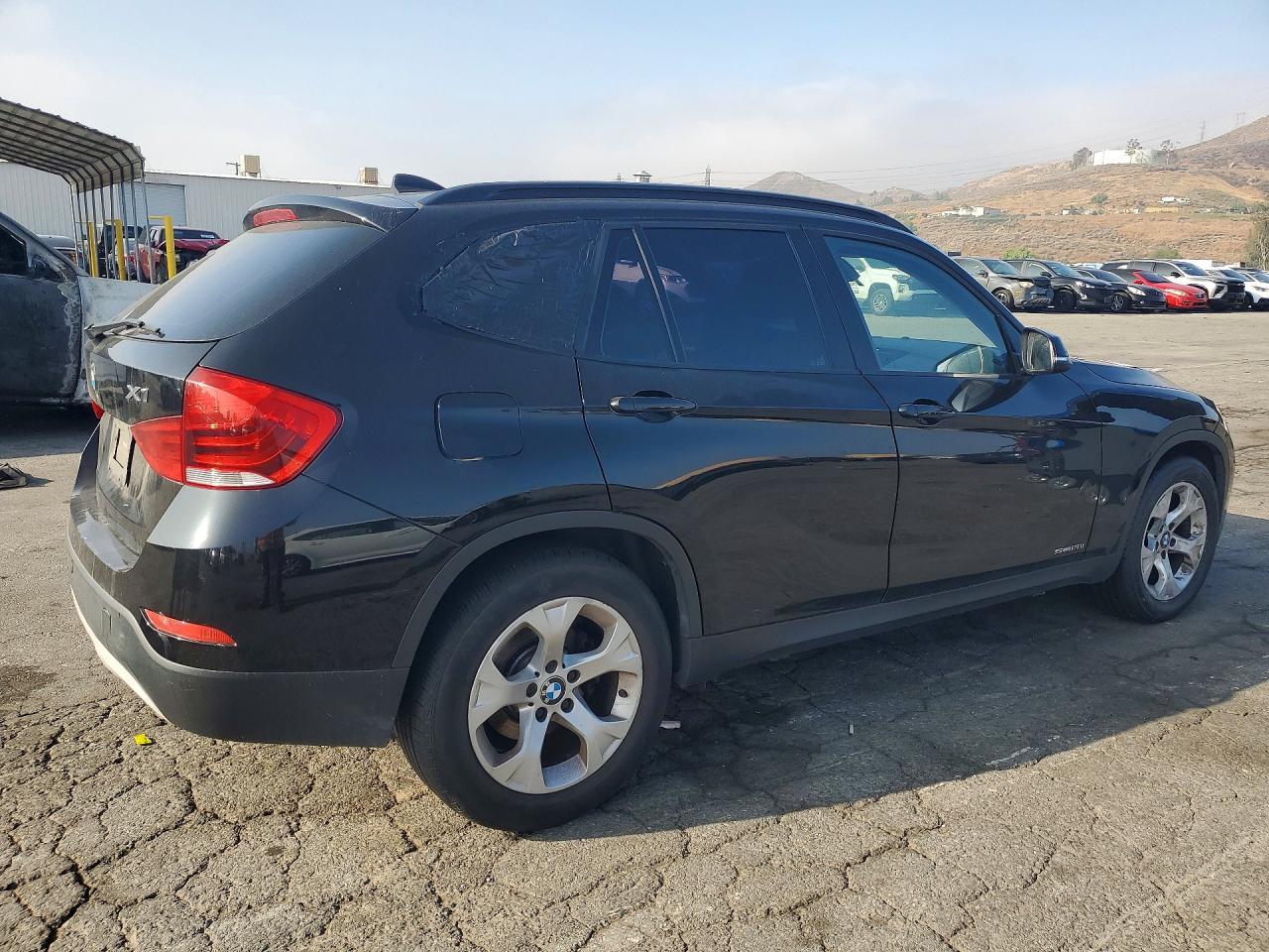 2015 BMW X1 Sdrive28I - Image 3
