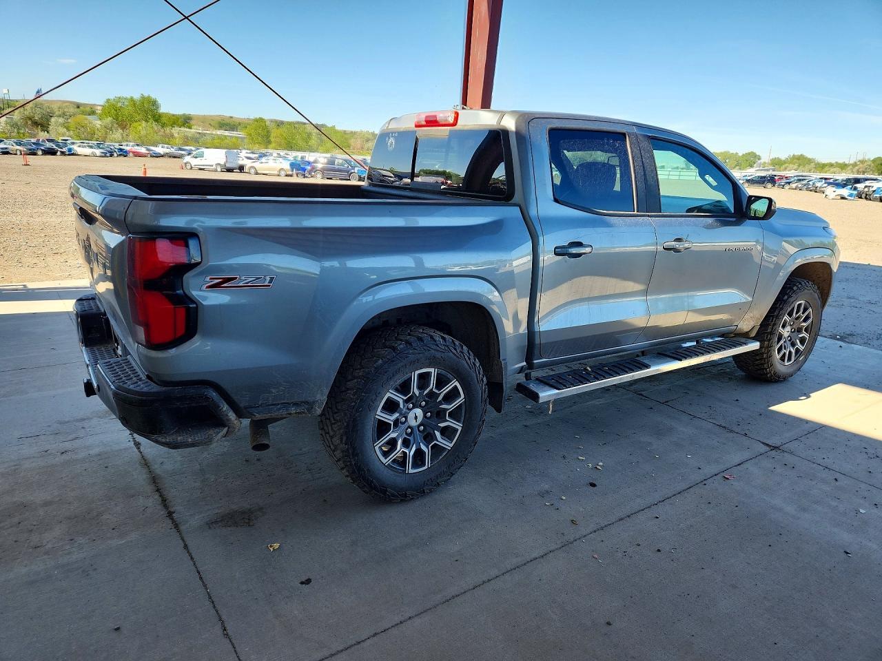 2025 Chevrolet Colorado Z71 - Фото 3