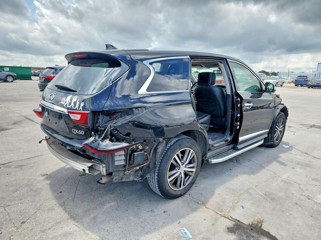 2017 Infiniti Qx60 Base - Image 3