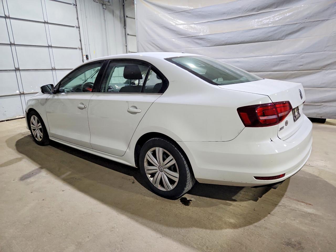 2017 Volkswagen Jetta S - Фото 2