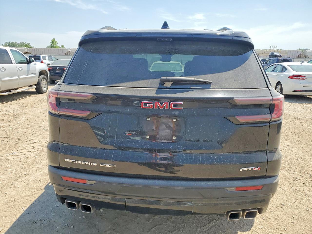 2024 GMC Acadia At4 - Image 6