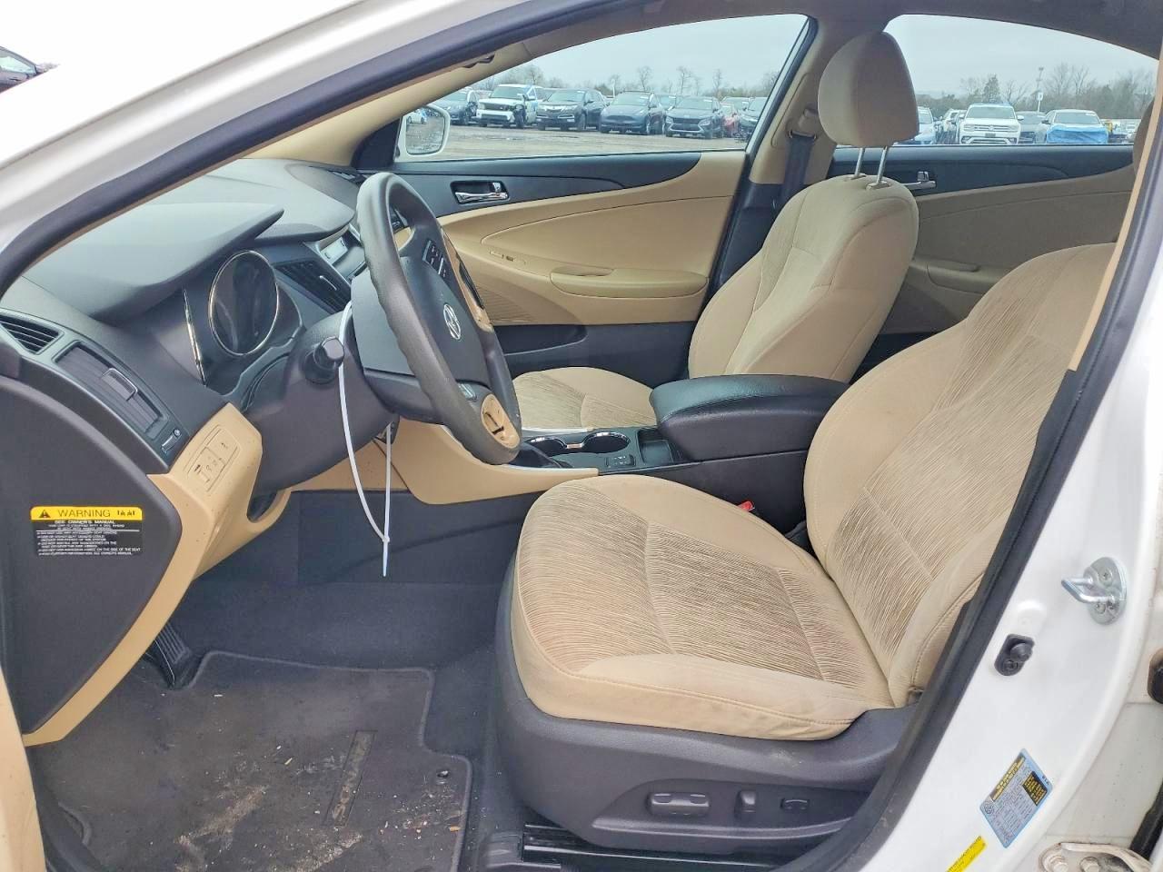 2013 Hyundai Sonata Gls - Image 7