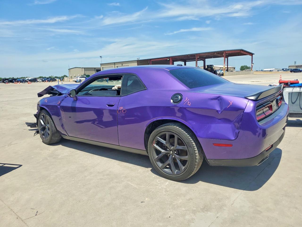 2019 Dodge Challenger Sxt - Фото 2