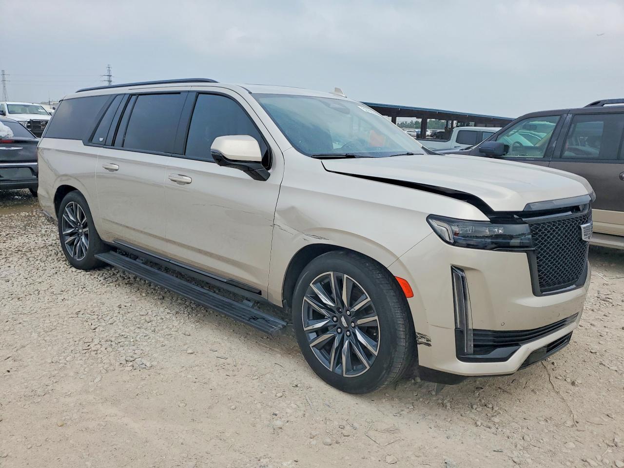 2023 Cadillac Escalade Esv Sport Platinum - Image 4