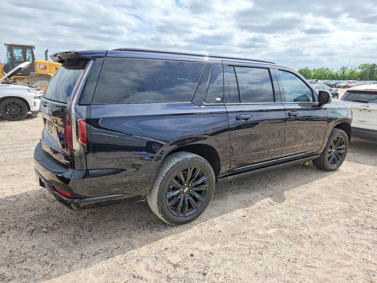 2024 Cadillac Escalade Esv Sport - Фото 3